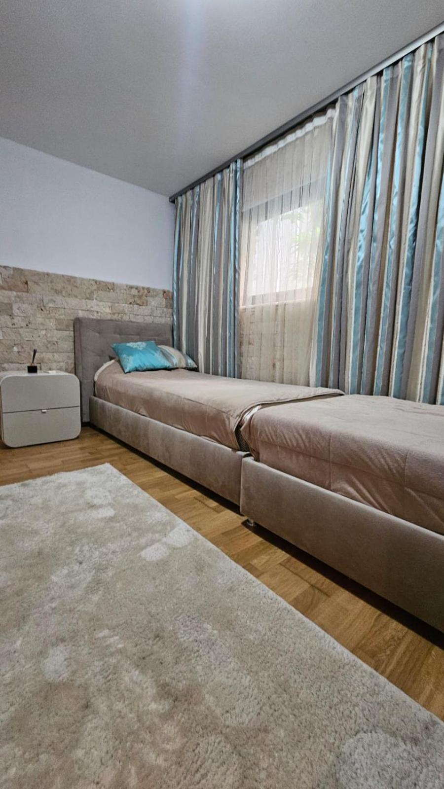 Nika Budva-przno