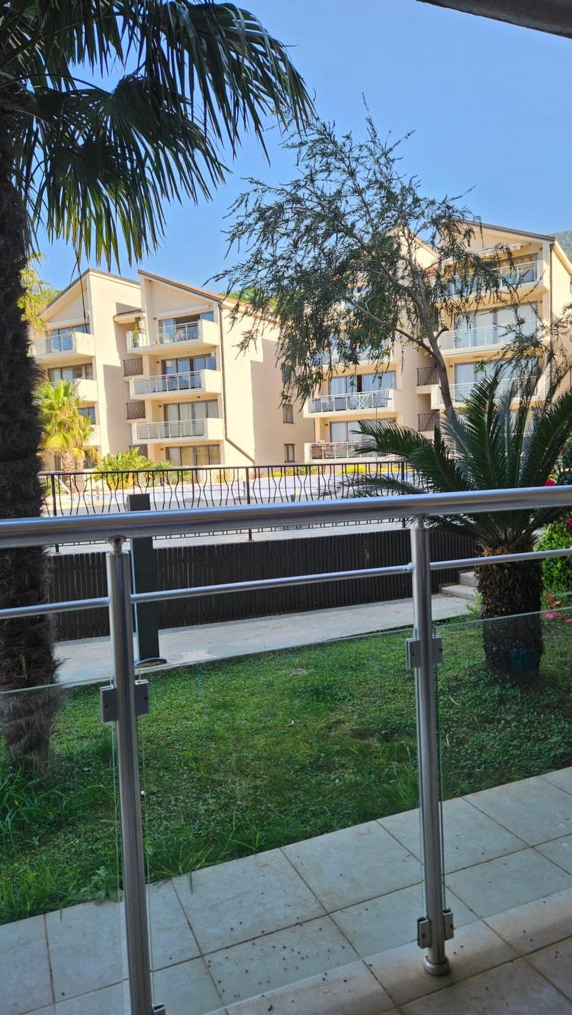 Nika Budva-przno Apartment