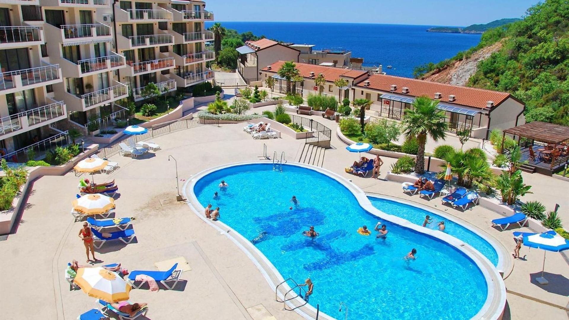 Nika Budva-przno * Budva